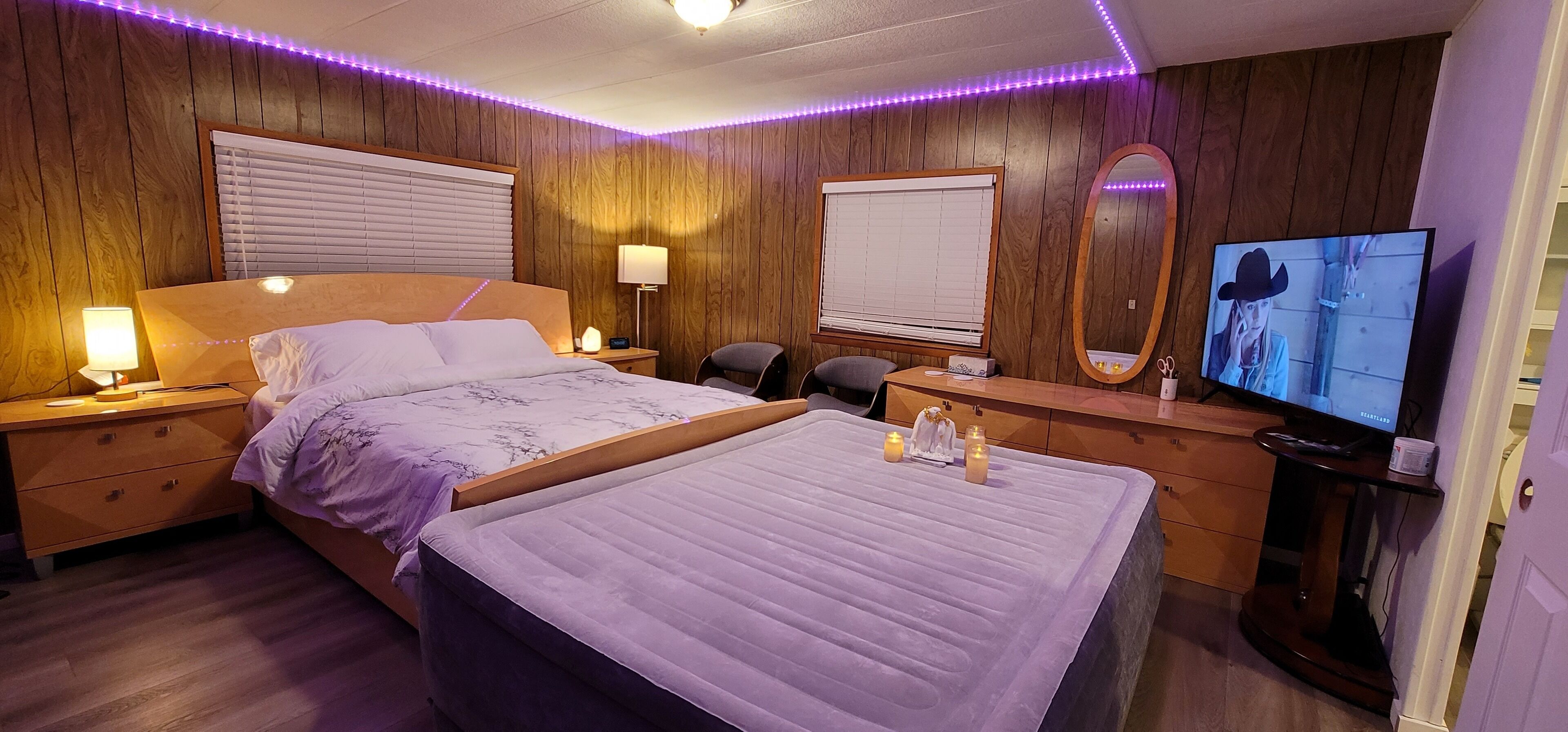 3 soverom, skrivebord, strykejern/-brett og wi-fi (inkludert)