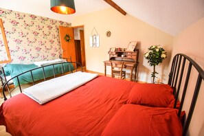 2 bedrooms, free WiFi - Chez Maria - CELLES SUR OURCE (CELLES SUR OURCE)