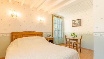3 Schlafzimmer, Reisekinderbett, kostenloses WLAN