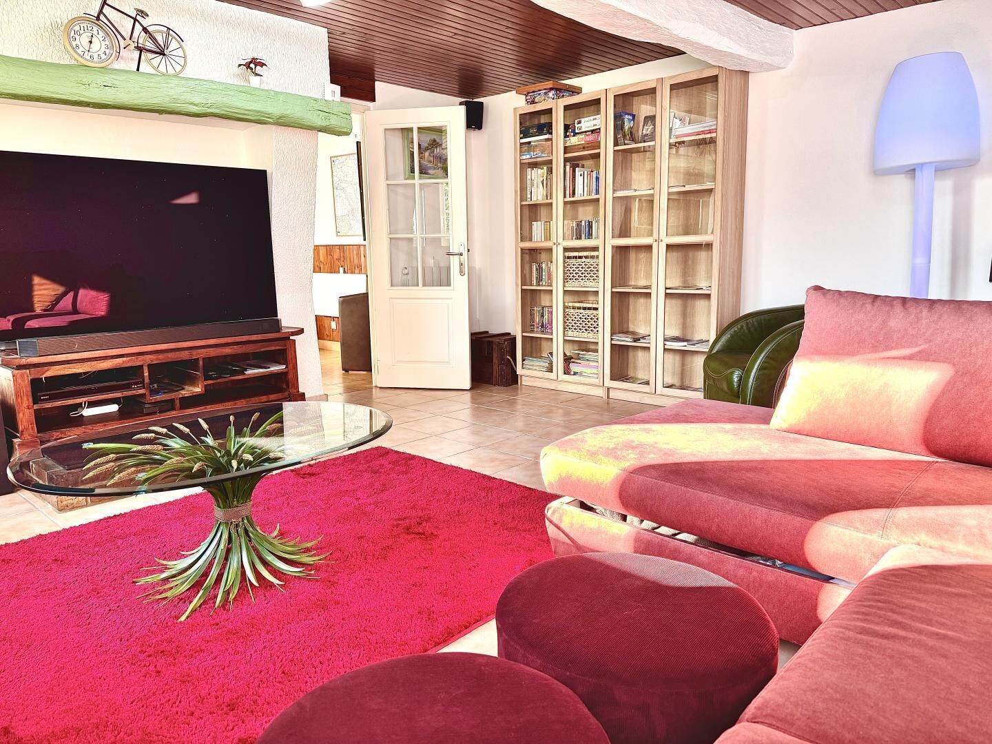 TV