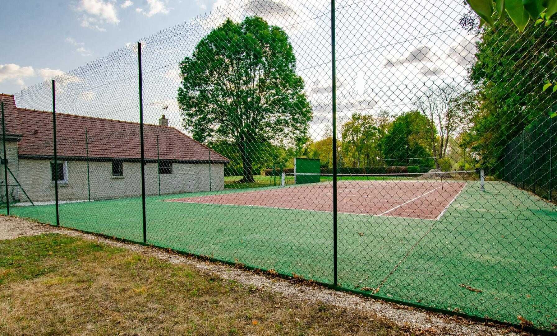Sport court