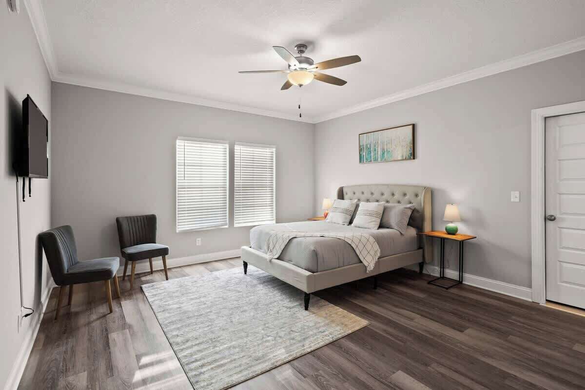 3 bedrooms, desk, iron/ironing board, WiFi