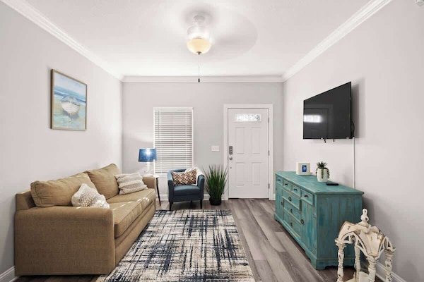 Stylish and spacious living room to relax and watch a movie - Free HBO!