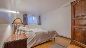 3 間睡房、可攜式嬰兒床、免費 Wi-Fi