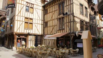 Restauration extérieure