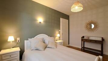 3 quartos, berço de viagem, Wi-Fi de cortesia