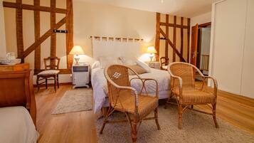 3 Schlafzimmer, Reisekinderbett, kostenloses WLAN
