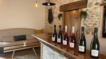 Bar (in der Unterkunft)