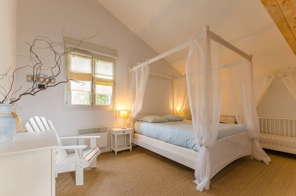 3 chambres, lit parapluie, Wi-Fi gratuit, draps fournis