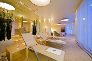 Sauna, steam room, sports massages, 1 treatment room, massages