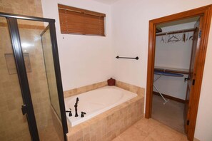 Bathtub