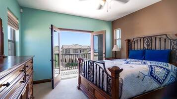 3 bedrooms, internet, bed sheets