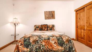 2 bedrooms, internet, wheelchair access