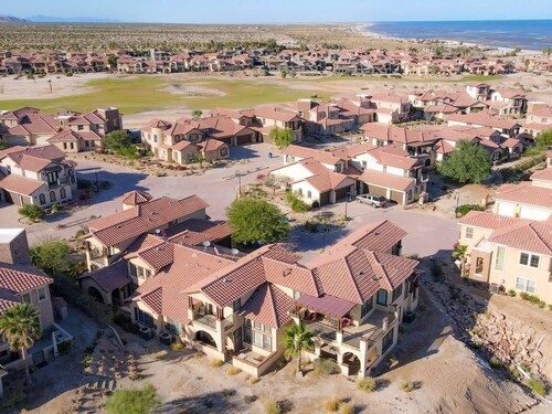 Beautiful El Dorado Ranch Vacation Rental Condo