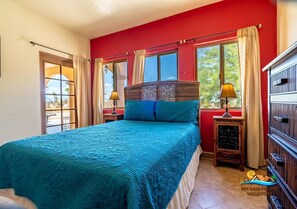 3 bedrooms, free WiFi, bed sheets - Casa Talebi: A spacious 3-bedroom home (San Felípe)