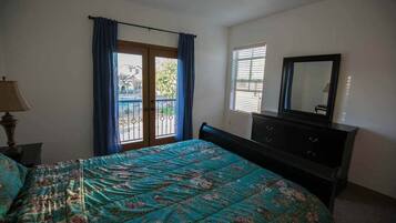 3 dormitorios, wifi gratis, ropa de cama