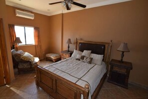 3 habitaciones, wifi gratis y ropa de cama 