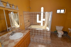 Bathtub - Los Sahuaros House 34 (San Felipe)