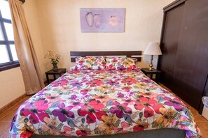 2 habitaciones, wifi gratis y ropa de cama 