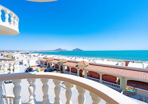 Property grounds - Amazing Beach View with WiFi - Jerry`s condo #5 (San Felípe)