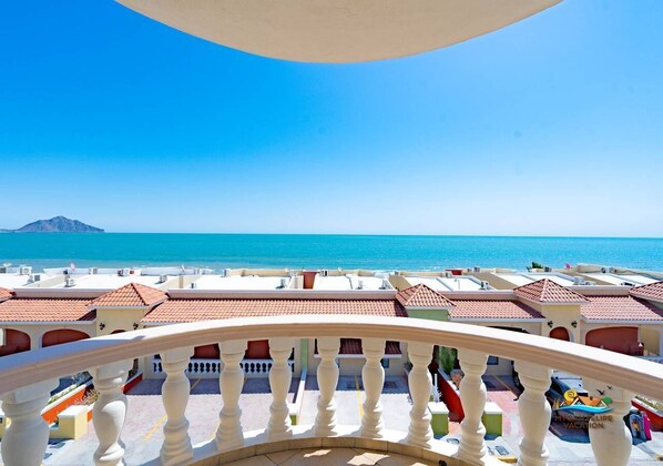 Property grounds - Amazing Beach View with WiFi - Jerry`s condo #5 (San Felípe)