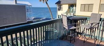 Ocean views includes Golf Cart - 611 Newhaven