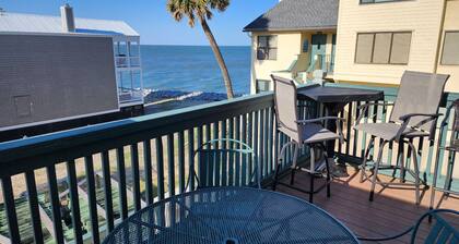 Ocean views includes Golf Cart - 611 Newhaven