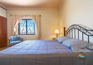 2 bedrooms, Internet, bed sheets