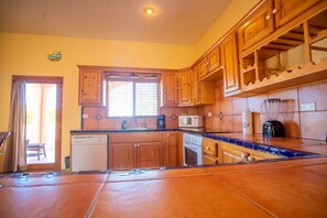 Fridge, microwave, coffee/tea maker
