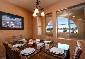 Dining - Condo 31-1, Right in front of the Pool with WiFi!!!!! (San Felípe)
