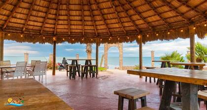 Casa Aqua Vista, a spacious 5-bedroom retreat