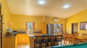Fridge, microwave, oven, coffee/tea maker