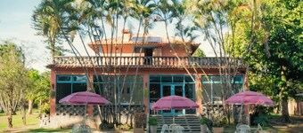 Pousada Flor De Penedo