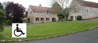 Gîte Larose sleeps 4 (accessible) just a stone's throw from Suisse Normande!