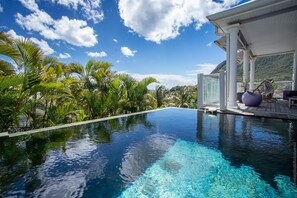 Pool - Diamond Rock (Le Diamant)