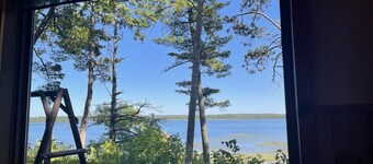 PROMO 21% WEEKLY AND MONTHLY DISCOUNT.
 Lake Front Home with Resort Amenities