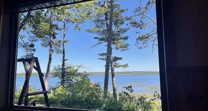 PROMO 21% WEEKLY AND MONTHLY DISCOUNT.
Lake Front Home with Resort Amenities