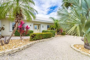 Exterior - Key Colony Beach Paradise (Key Colony Beach)