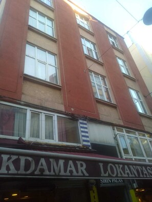 Exterior - Sirin Palas Otel (Istanbul)
