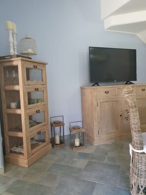 Interior - Cozy newly built cottage, within walking distance of the center. (VILLASIMIUS)