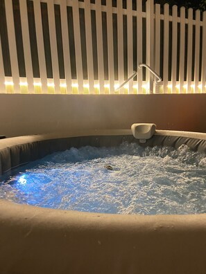 Idromassaggio all'aperto