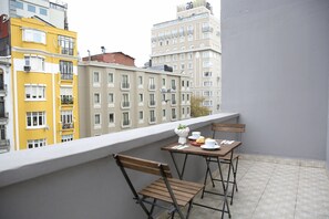 Standard Room, 1 Queen Bed, Non Smoking, Balcony | Balcony - ROCO Beyoğlu (Istanbul)