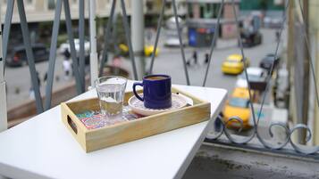 Chambre Deluxe, 1 grand lit, non-fumeur, balcon | Balcon