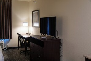 Interior - Cobblestone Inn & Suites - Springfield (Springfield)