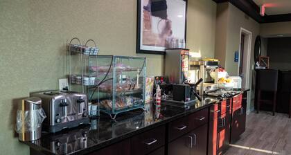 Cobblestone Inn & Suites - Springfield