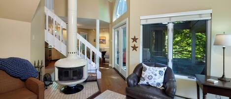 TV connectée, cheminée