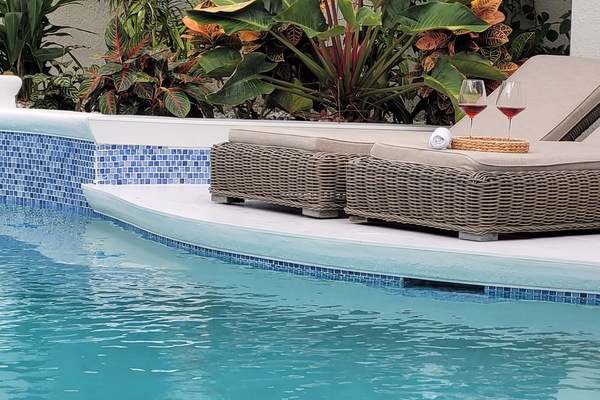 Piscina all'aperto, una piscina riscaldata