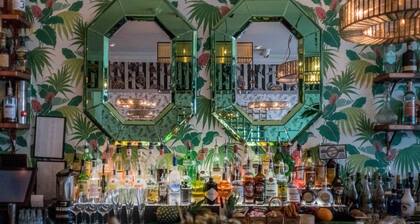 Luxury room in Richmond: ensuite, parking and 2 free tickets to Kew Gardens