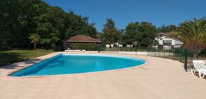 Outdoor pool - House "Le domaine des Sables" in Soulac with internet, swimming pools and nearby ocean (Soulac-sur-Mer)