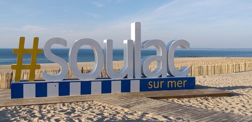 House "Le domaine des Sables" in Soulac with internet, swimming pools and nearby ocean